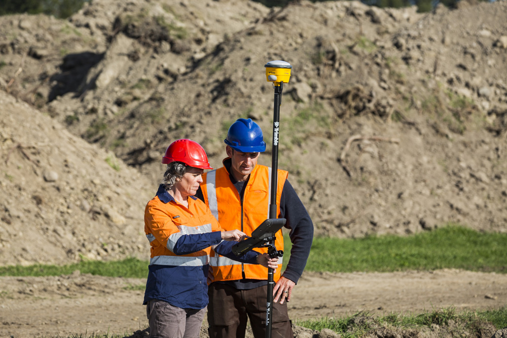 Trimble-R780_TSC7_Const_1230